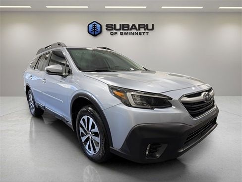 Used 2020 Subaru Outback Premium image 7