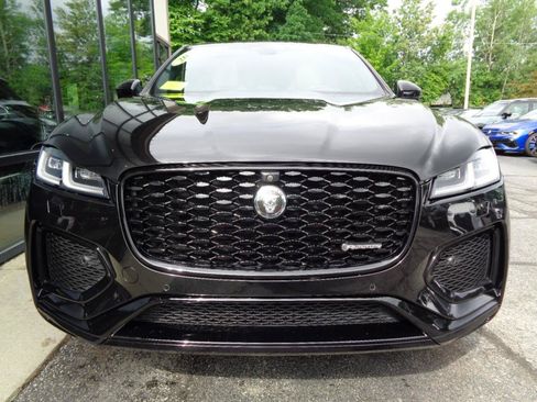 Used 2024 Jaguar F-PACE R-Dynamic S AWD/4WD image 2