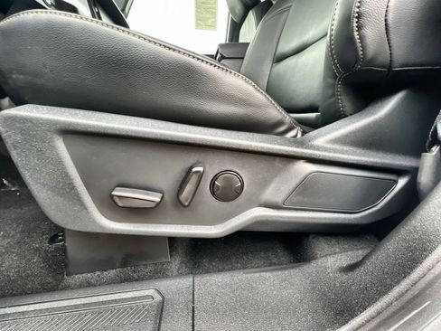 New 2025 Ford Bronco Badlands image 14