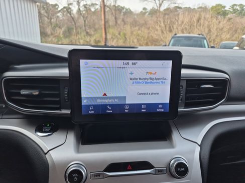 Used 2020 Ford Explorer XLT w/ Equipment Group 202A image 33