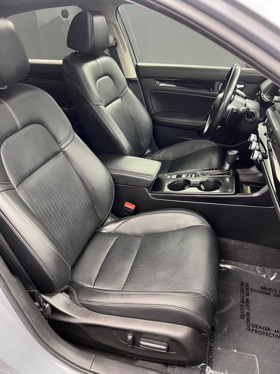 Used 2023 Honda Civic Touring image 24