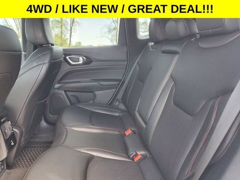 Used 2026 Jeep Compass Trailhawk AWD/4WD image 28