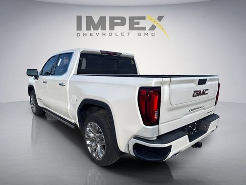 Used 2023 GMC Sierra 1500 Denali w/ Denali Reserve Package AWD/4WD image 3
