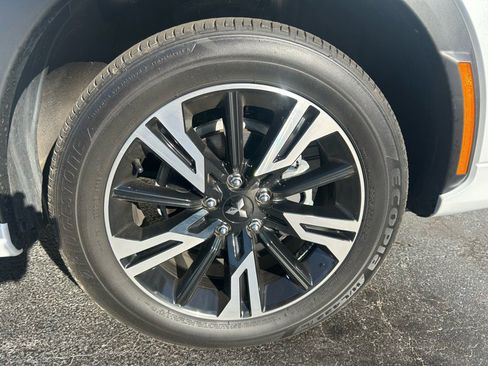 Used 2023 Mitsubishi Eclipse Cross SEL image 34