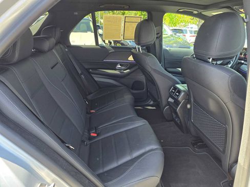 Used 2024 Mercedes-Benz GLE 450 4MATIC image 13
