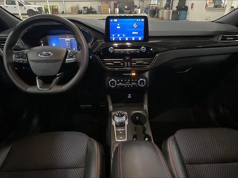 Certified 2023 Ford Escape ST-Line image 14