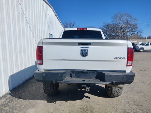 Used 2018 RAM 2500 Tradesman w/ Chrome Appearance Group image 13