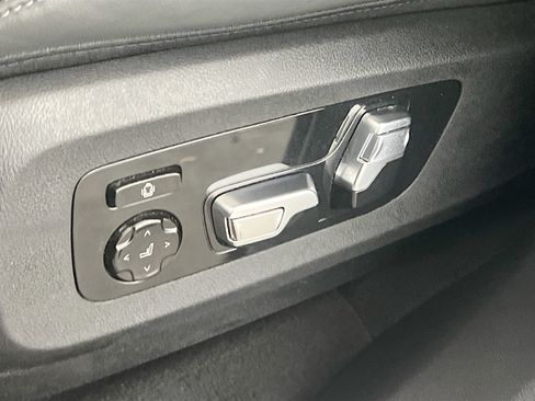 Used 2025 BMW X5 xDrive40i AWD/4WD image 15
