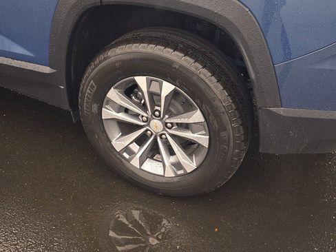 New 2026 Chevrolet Equinox LT image 11