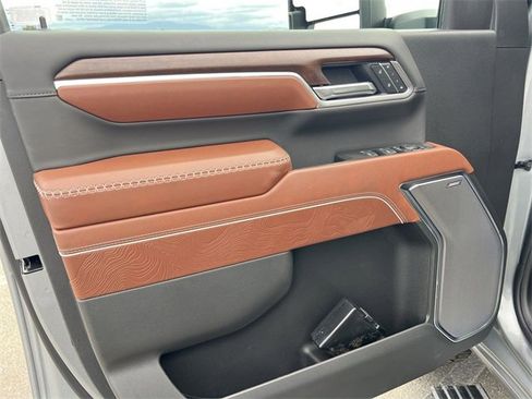 New 2026 GMC Sierra 2500 Denali Ultimate w/ Max Trailering Package image 10