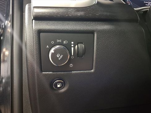 Certified 2015 Jeep Grand Cherokee Altitude image 14