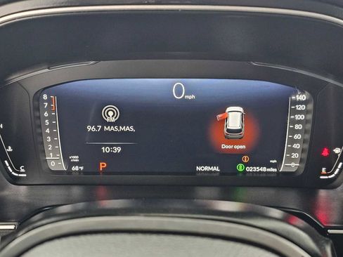 Used 2024 Honda Pilot Elite image 25
