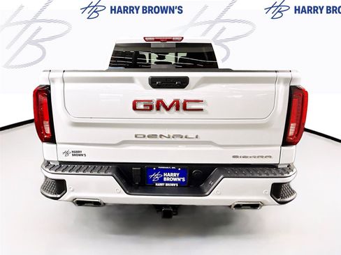 New 2026 GMC Sierra 1500 Denali w/ Technology Package AWD/4WD image 32