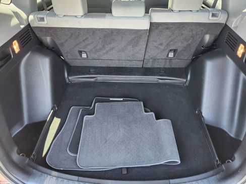 Used 2017 Honda CR-V EX image 10