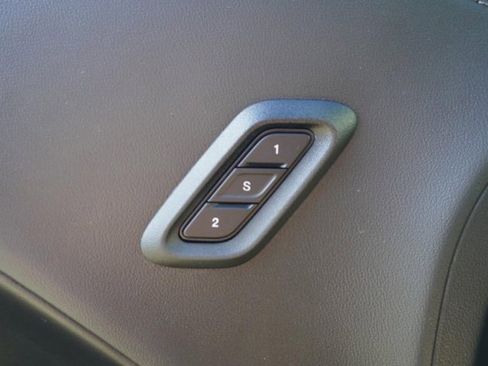 Used 2023 Dodge Challenger GT w/ Plus Package image 20