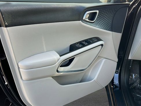 New 2025 Kia Soul EX image 21