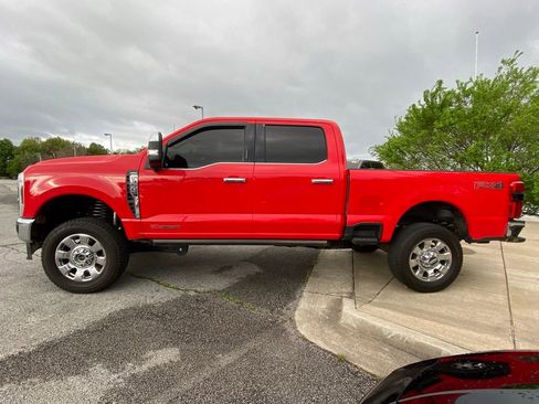 Used 2024 Ford F350 Lariat w/ Lariat Ultimate Package AWD/4WD image 4