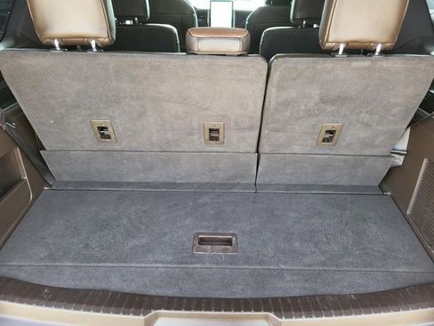 Used 2022 Ford Expedition King Ranch image 11