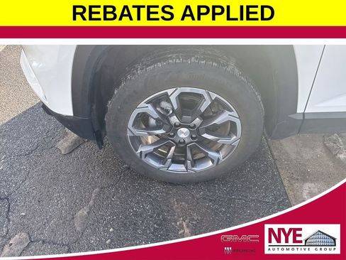 Used 2026 GMC Terrain Elevation w/ Elevation Premium Package image 11