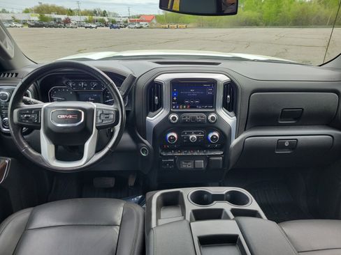 Used 2021 GMC Sierra 1500 SLT AWD/4WD image 18