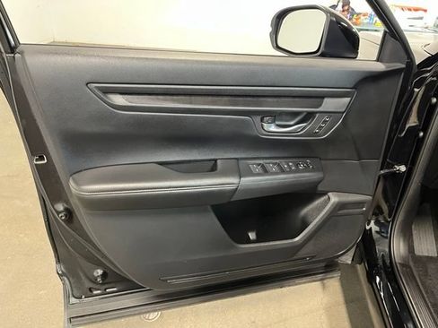 Used 2025 Honda CR-V Sport-L image 24
