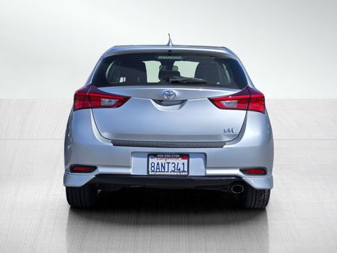 Used 2017 Toyota Corolla iM w/ All-Weather Mat Package FWD image 5