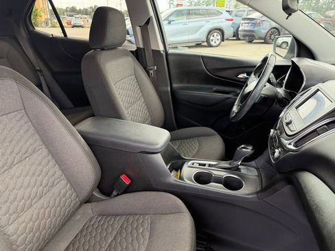 Used 2021 Chevrolet Equinox LT image 15