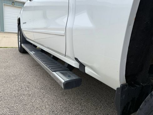Used 2017 Chevrolet Silverado 1500 LT w/ All Star Edition AWD/4WD image 9
