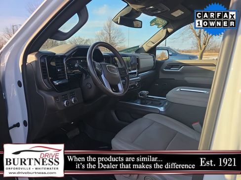 Certified 2022 GMC Sierra 1500 SLT w/ SLT Premium Plus Package image 10