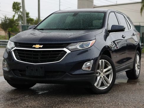 Used 2019 Chevrolet Equinox LT FWD image 1