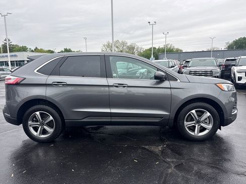 Used 2024 Ford Edge SEL w/ Convenience Package AWD/4WD image 4