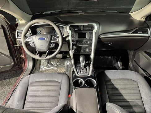 Used 2013 Ford Fusion SE image 15