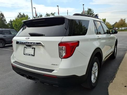 Used 2023 Ford Explorer XLT w/ Class IV Trailer Tow Package AWD/4WD image 4