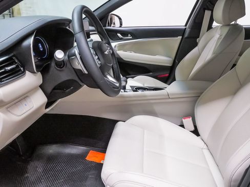 Certified 2026 Genesis G70 2.5T RWD image 9