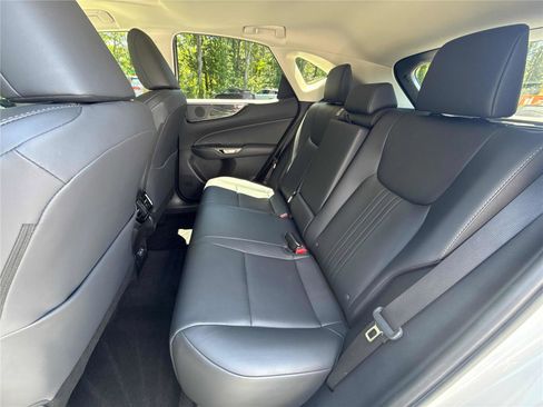 Used 2025 Lexus NX 250 FWD w/ Cold Area Package image 12