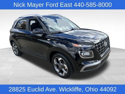 Used 2023 Hyundai Venue SEL w/ Cargo Package