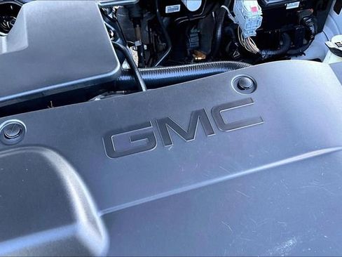 Used 2018 GMC Yukon Denali image 35