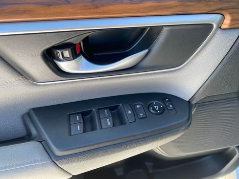 Used 2021 Honda CR-V EX image 14