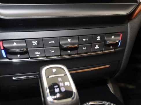 Used 2022 Maserati Ghibli Modena image 35