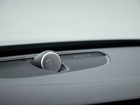 Certified 2023 Volvo XC90 T8 Ultimate image 14