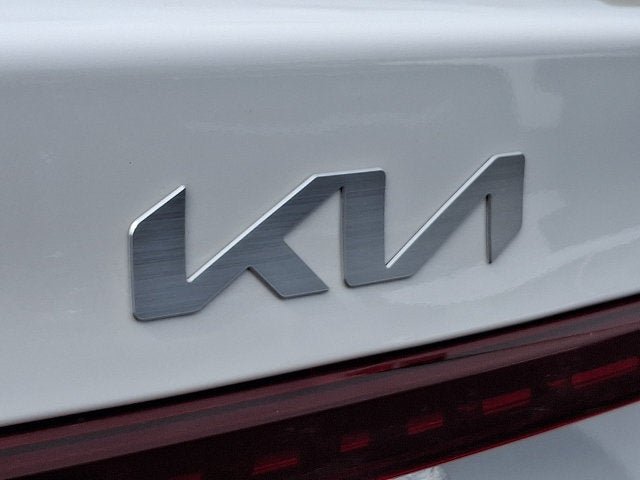 Certified 2023 Kia Forte LXS w/ LXS Technology Package FWD image 29