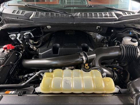 Used 2020 Ford F150 Platinum w/ Equipment Group 701A Luxury image 43