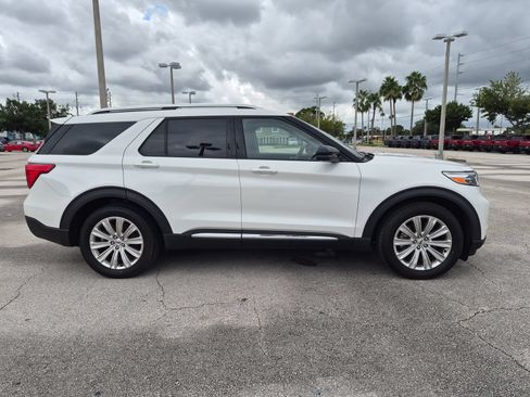 Used 2021 Ford Explorer Limited w/ Hybrid Equipment Group 310A RWD image 7