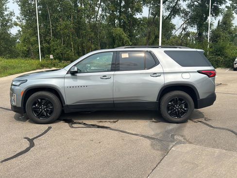 Used 2023 Chevrolet Traverse LS w/ Midnight/Sport Edition AWD/4WD image 2