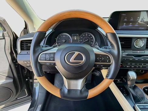 Certified 2022 Lexus RX 350 FWD w/ Premium Package image 38