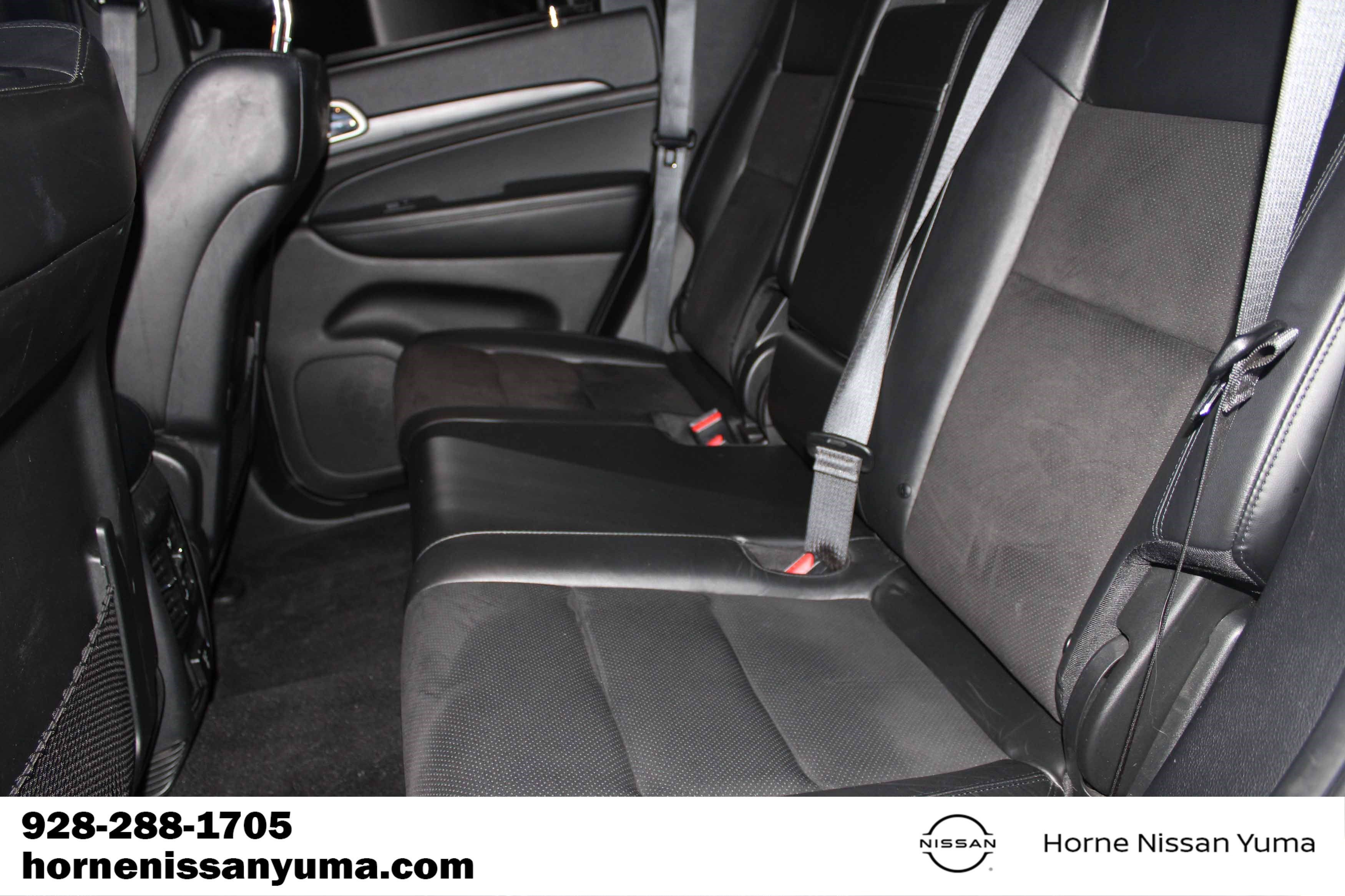 Used 2020 Jeep Grand Cherokee Altitude RWD image 5