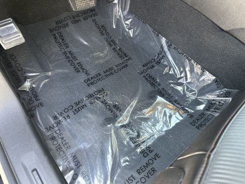 Used 2022 GMC Canyon AT4 w/ Driver Alert Package image 17