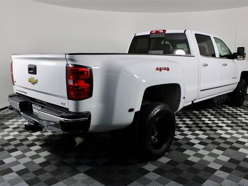 Used 2019 Chevrolet Silverado 3500 LTZ w/ Duramax Plus Package image 10