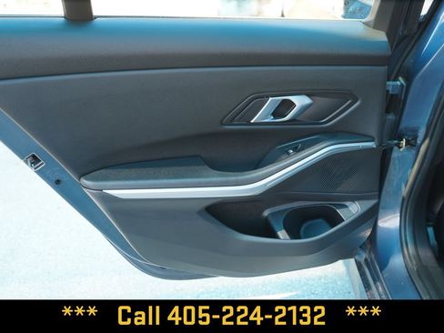 Used 2025 BMW 330i xDrive Sedan AWD/4WD image 27