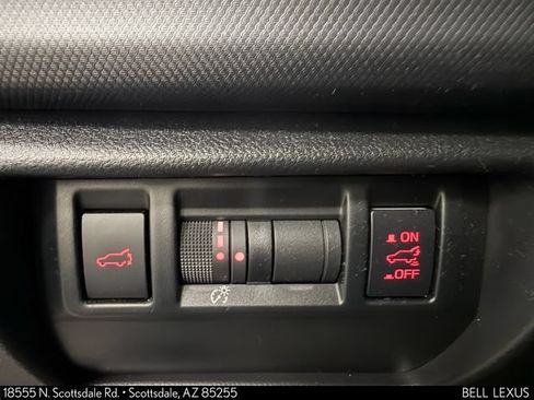 Used 2025 Subaru Forester Limited AWD/4WD image 18